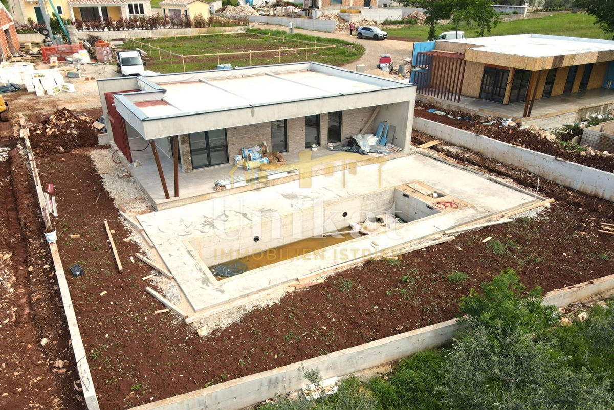 Villetta prefabbricata indipendente al piano terra in zona tranquilla